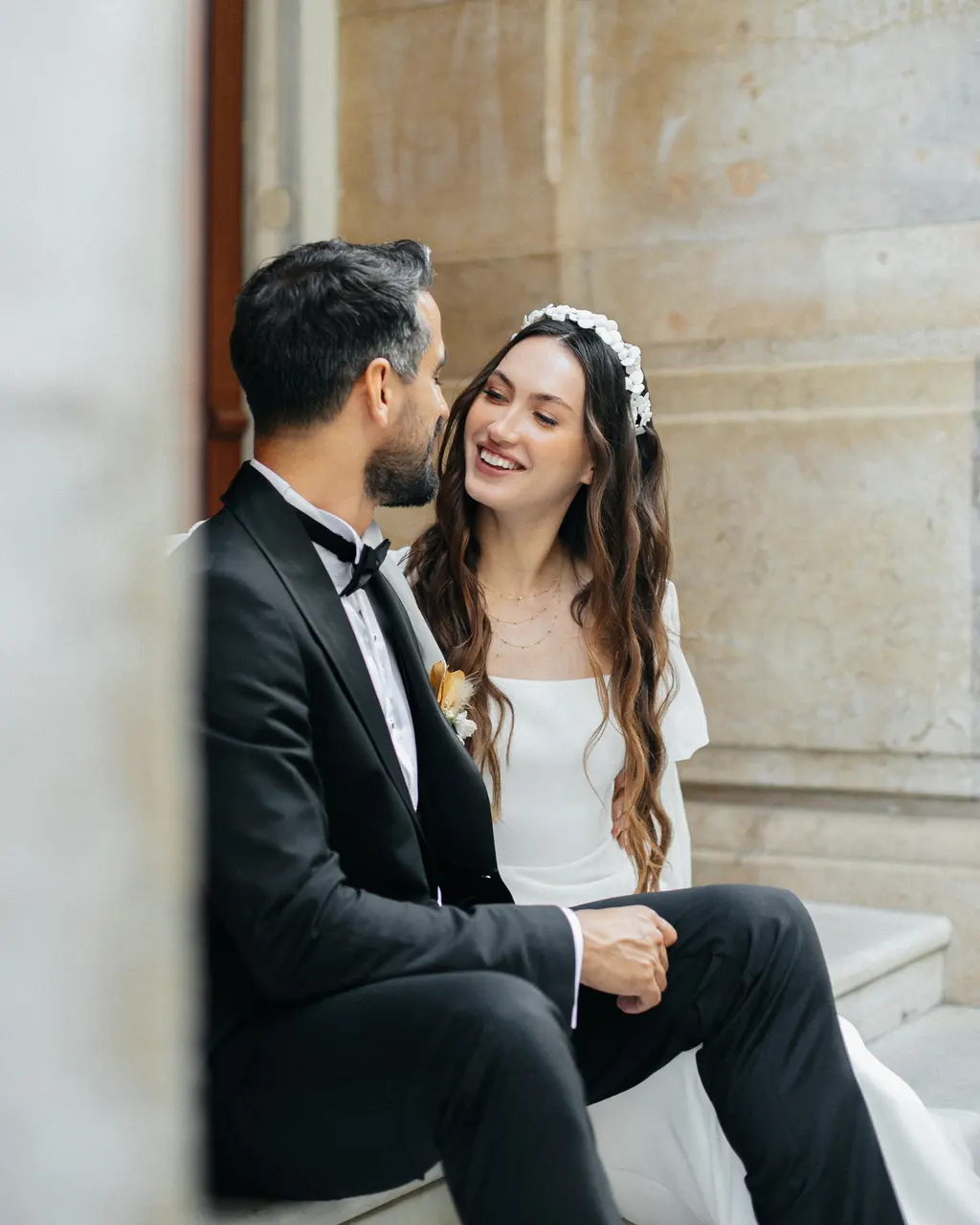 Anastasia & Emra, İstanbul dış çekimi — kare 12