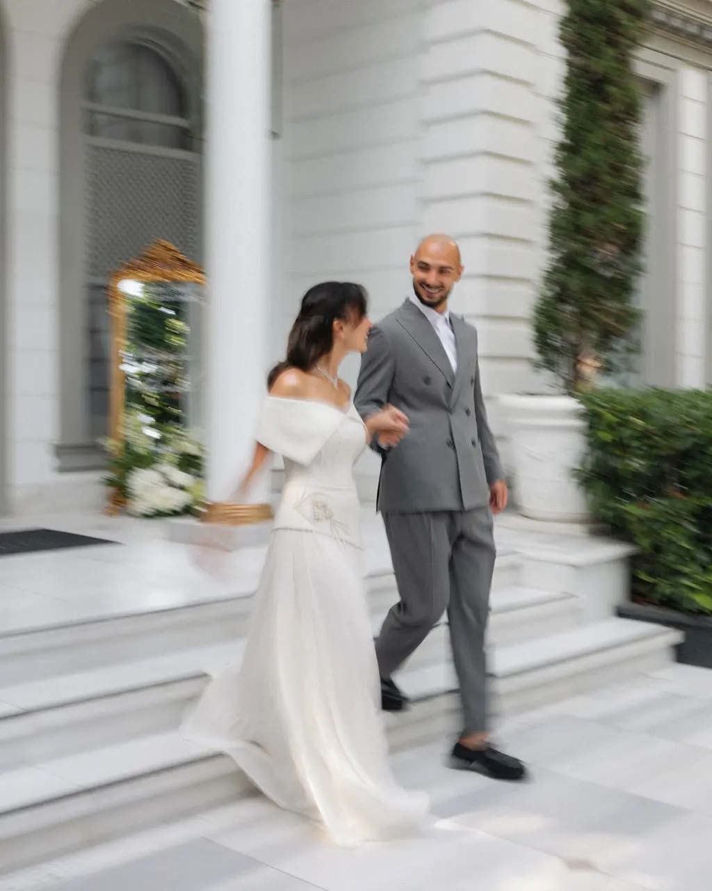 Asena & Ahmed, Bosphorus Palace Hotel dış çekimi — kare 30