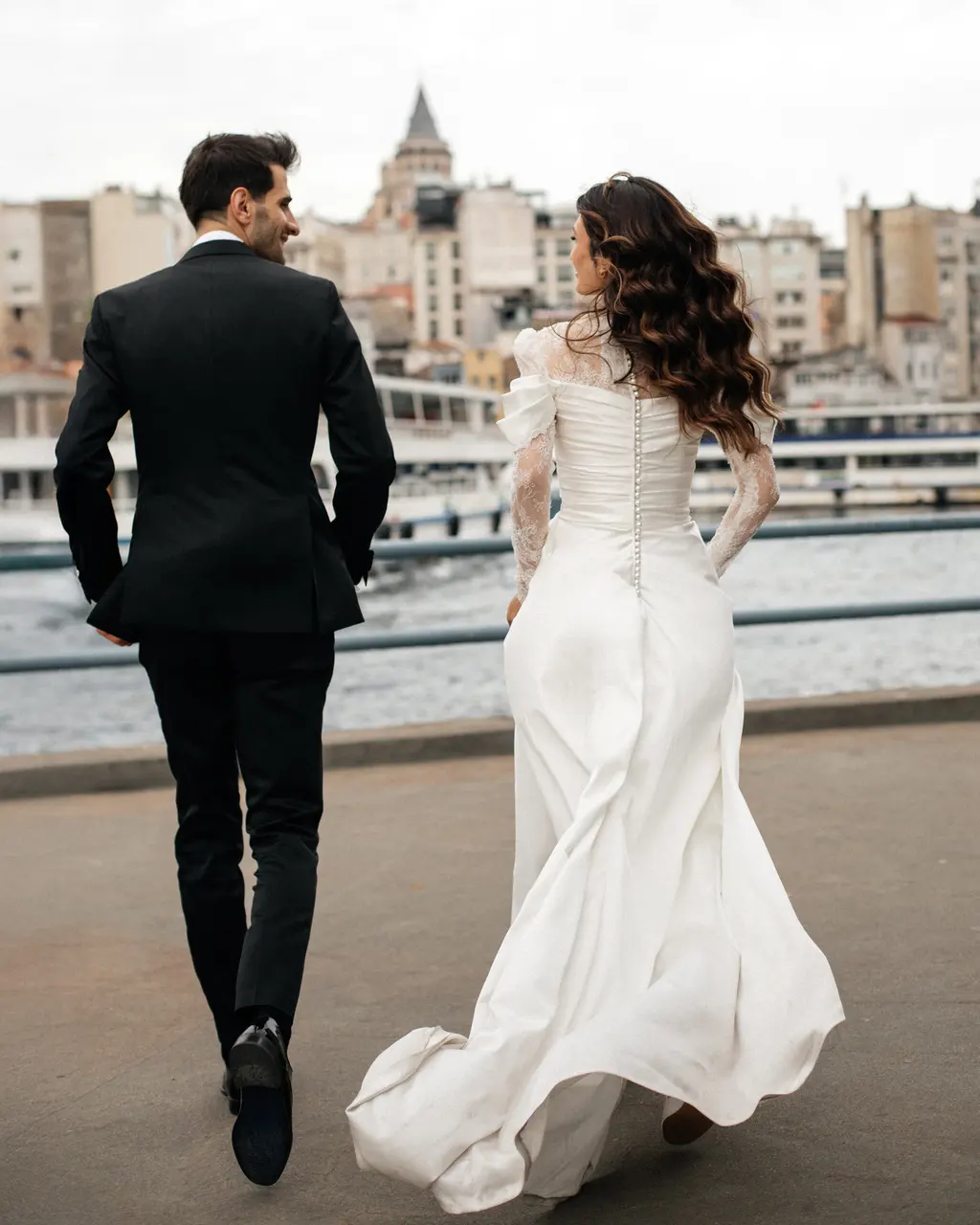 Betül & Nurullah, İstanbul dış çekimi — kare 16