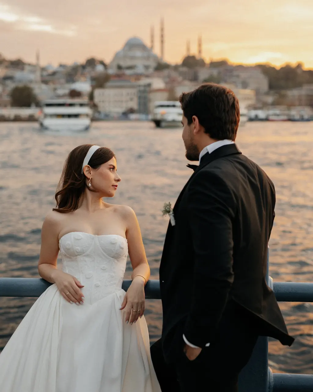 Büşra & Atilla, İstanbul dış çekimi — kare 6