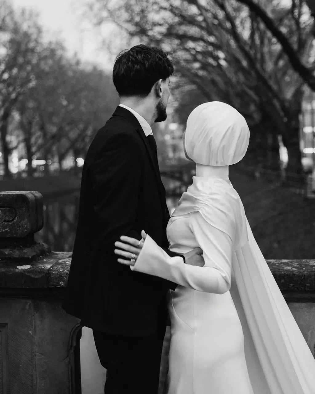 Dilara & Mert, Düsseldorf dış çekimi — kare 25