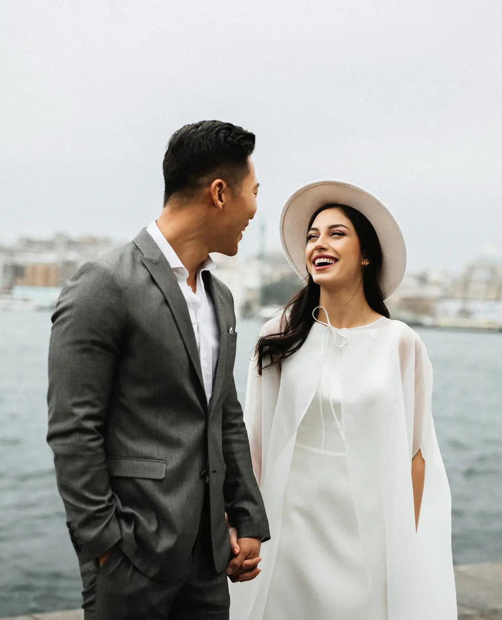 Dilara & Ömer, İstanbul dış çekimi — kare 1