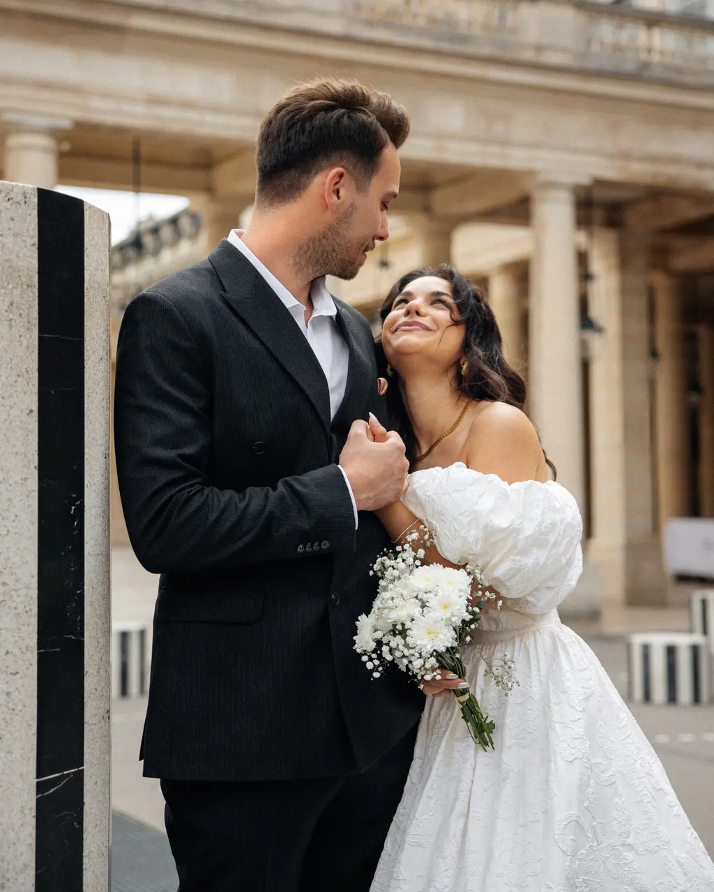 Ekin Su & Ayberk, Paris dış çekimi — kare 27