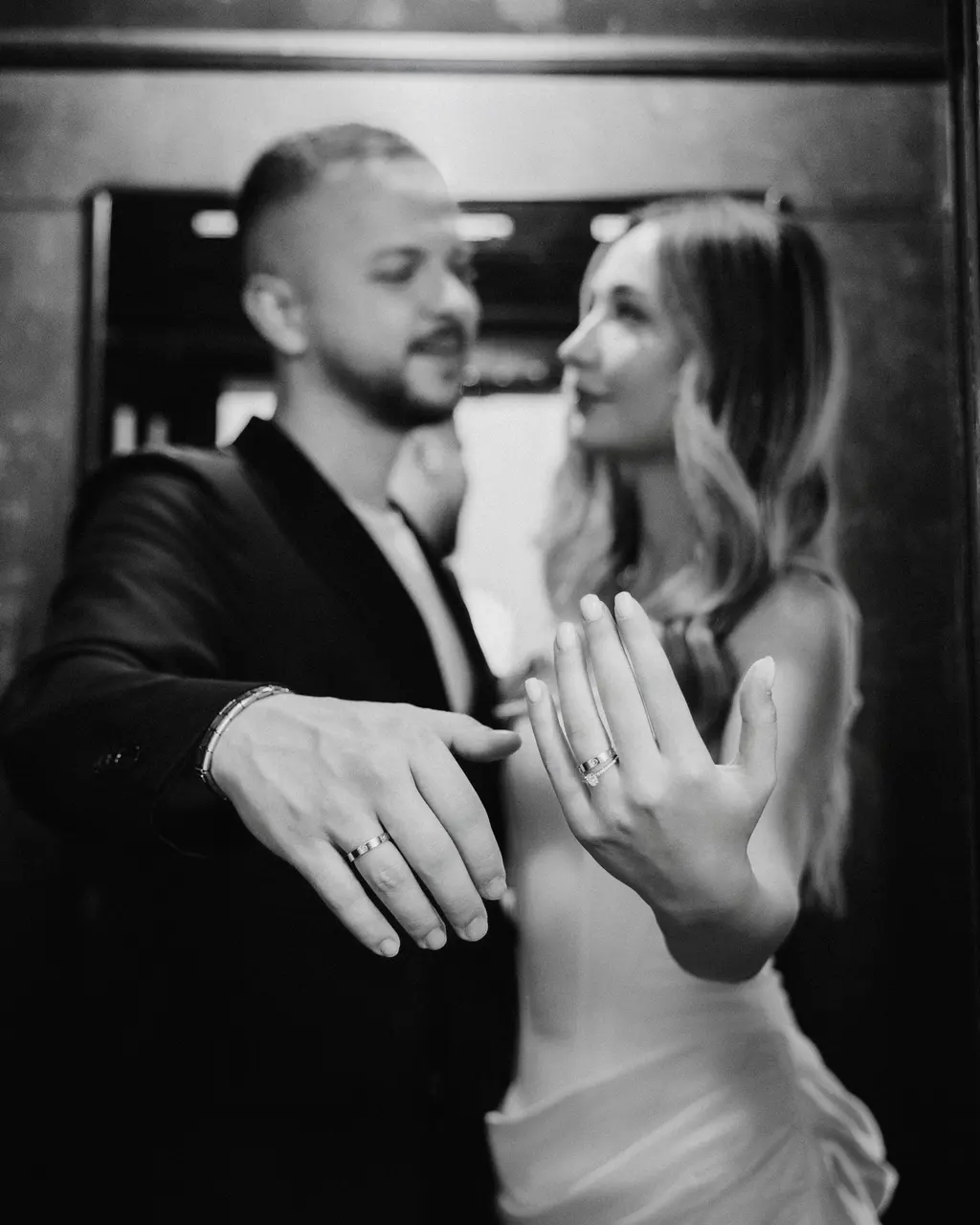 Elif & Altan, Zarif Studio studio session — frame 12