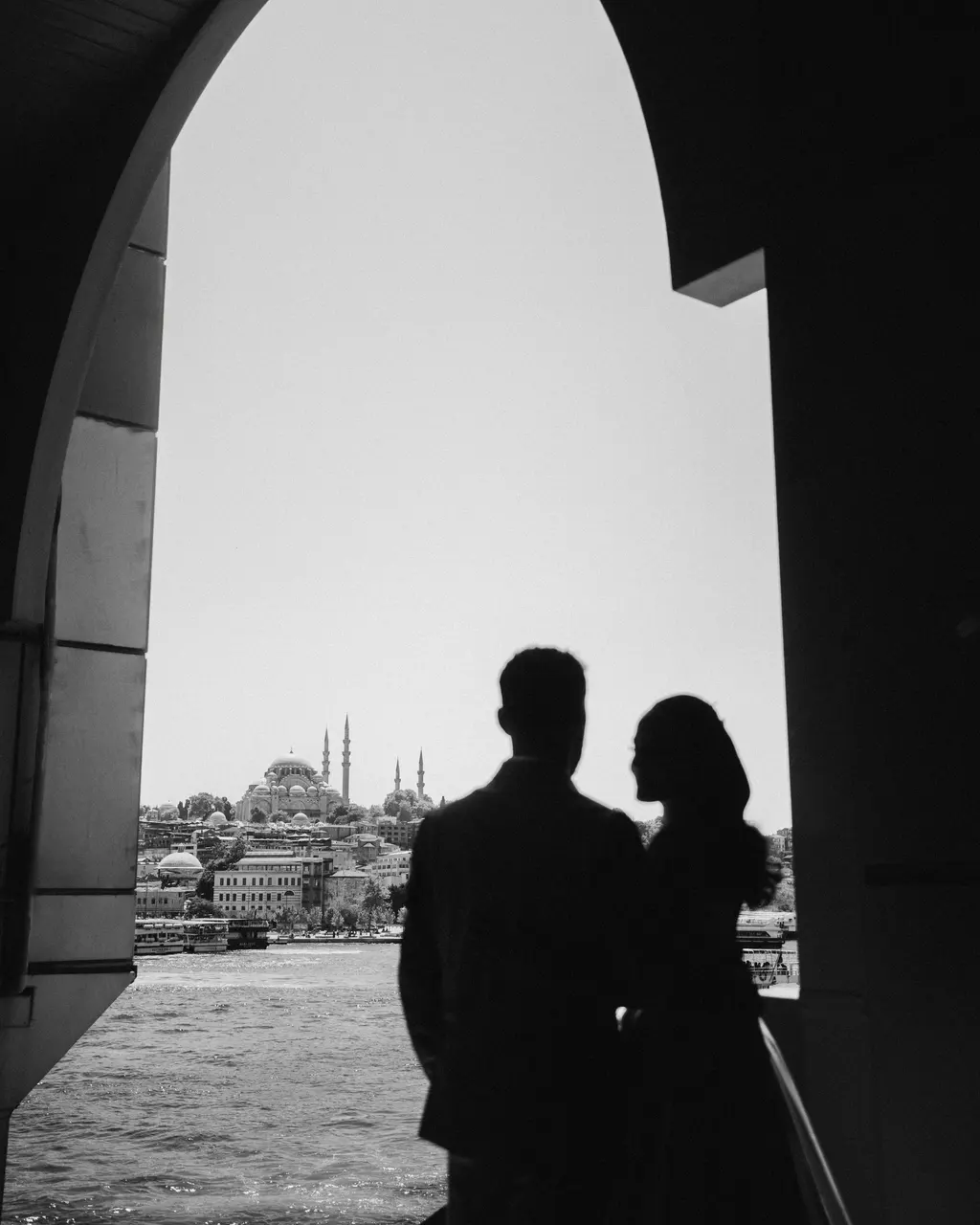 Esma & Gökalp, İstanbul dış çekimi — kare 10