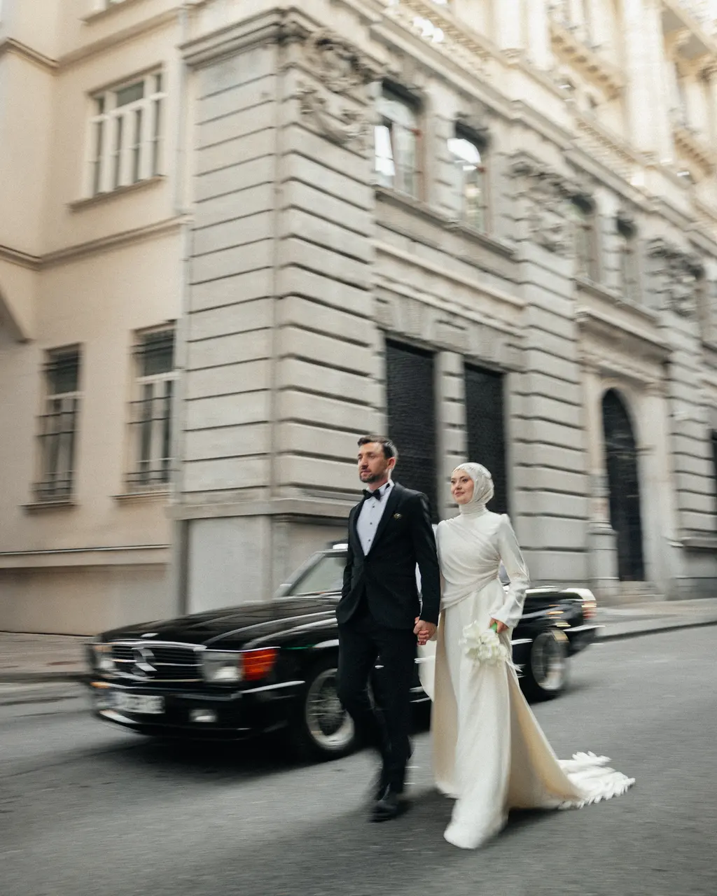 Esra & Hüseyin — Zarif Film
