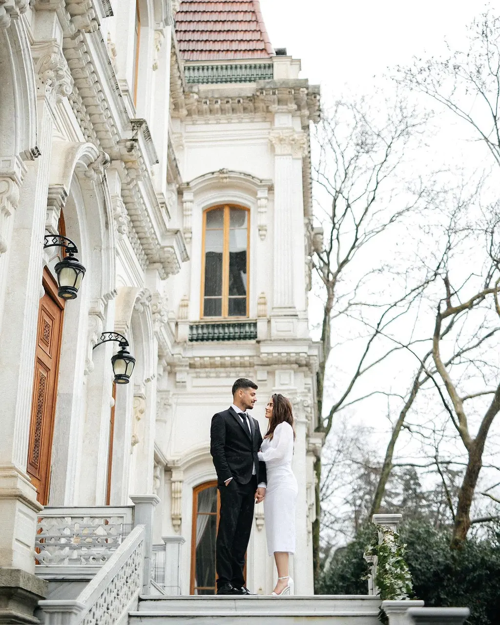 Evroj & Ramazan — Adile Sultan Pavilion photoshoot