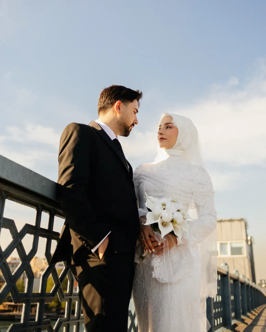 İlayda & Burak, Istanbul photoshoot — frame 2