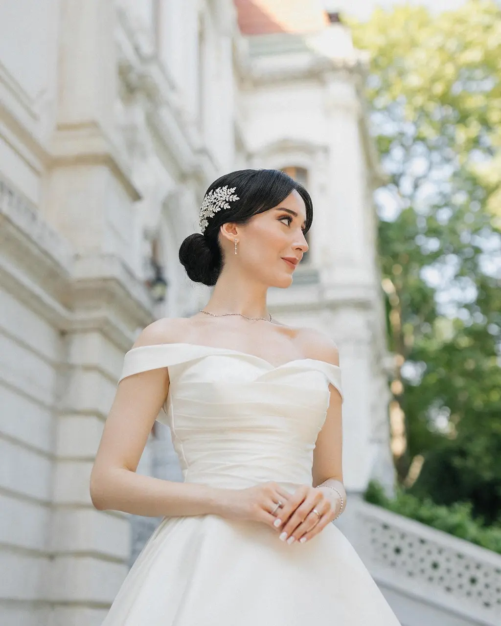 İlkem & Yahya, Adile Sultan Pavilion photoshoot — frame 6