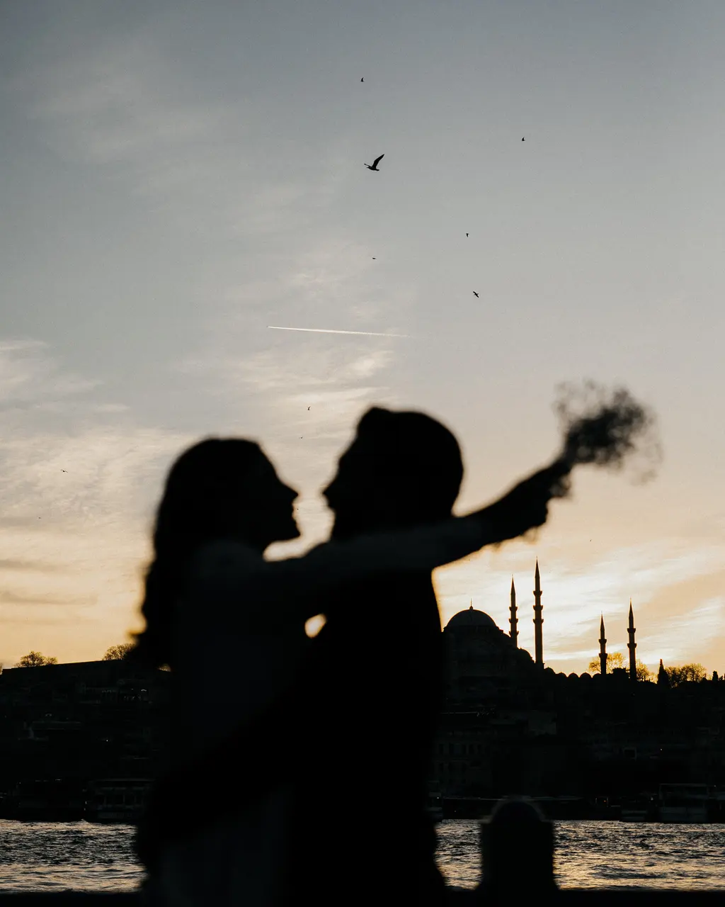 İlksen & Bilal, İstanbul dış çekimi — kare 9
