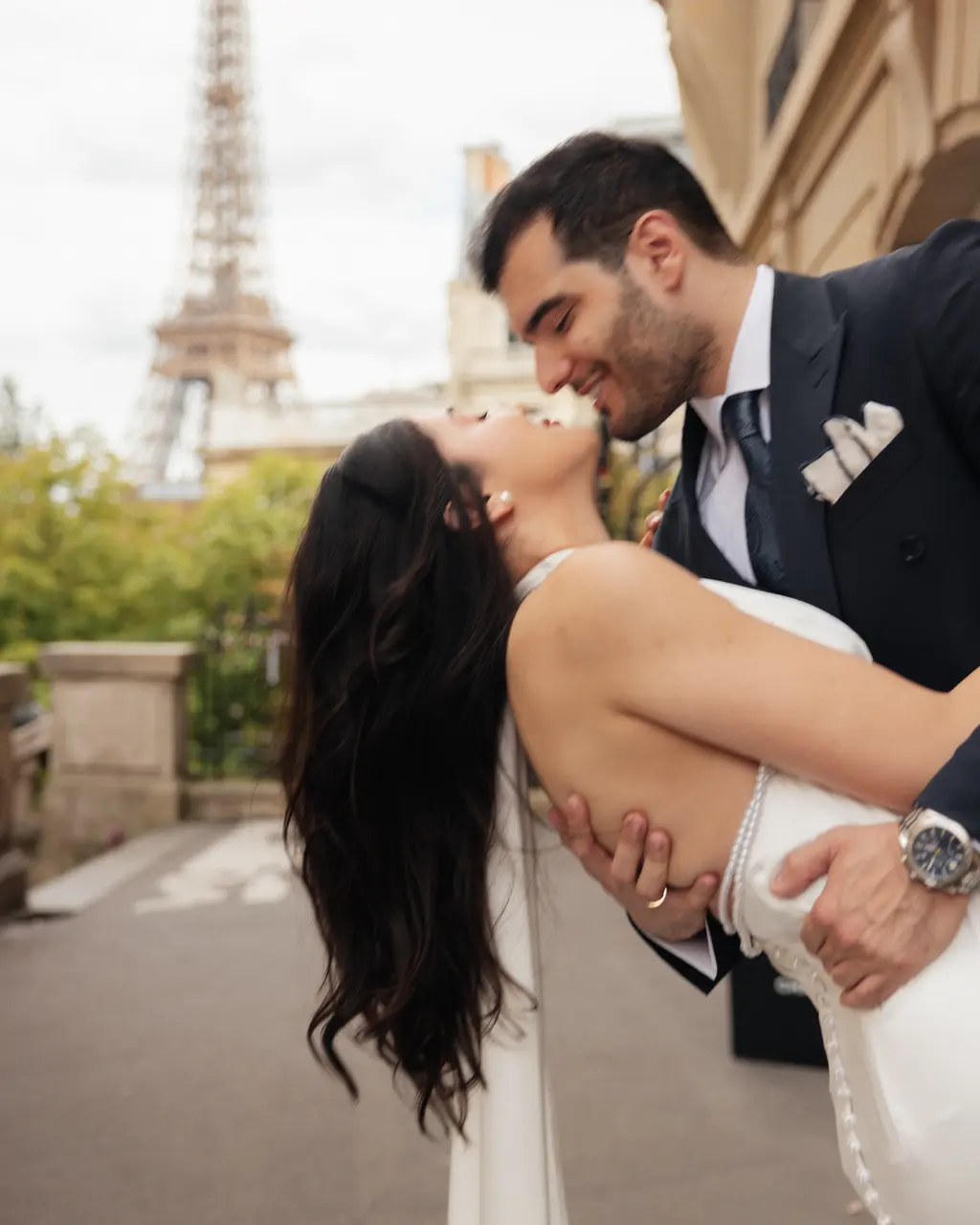 İrem & Ata, Paris dış çekimi — kare 9