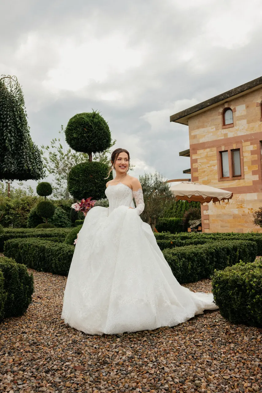 İrem & Yusuf, Rose's Event Kurtköy dış çekimi — kare 16