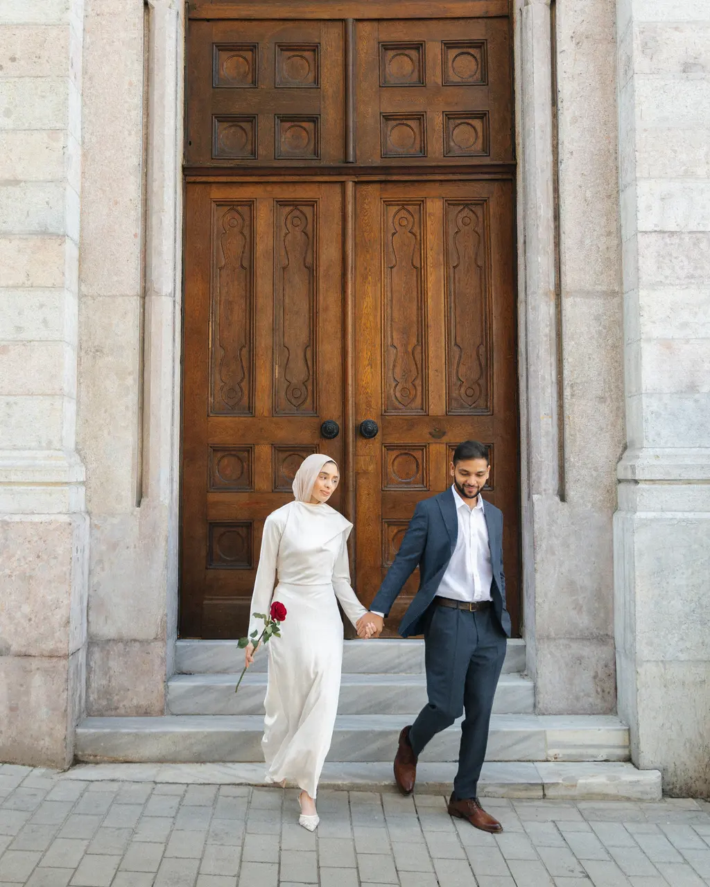 Maeesha & Mohammed, Istanbul photoshoot — frame 4