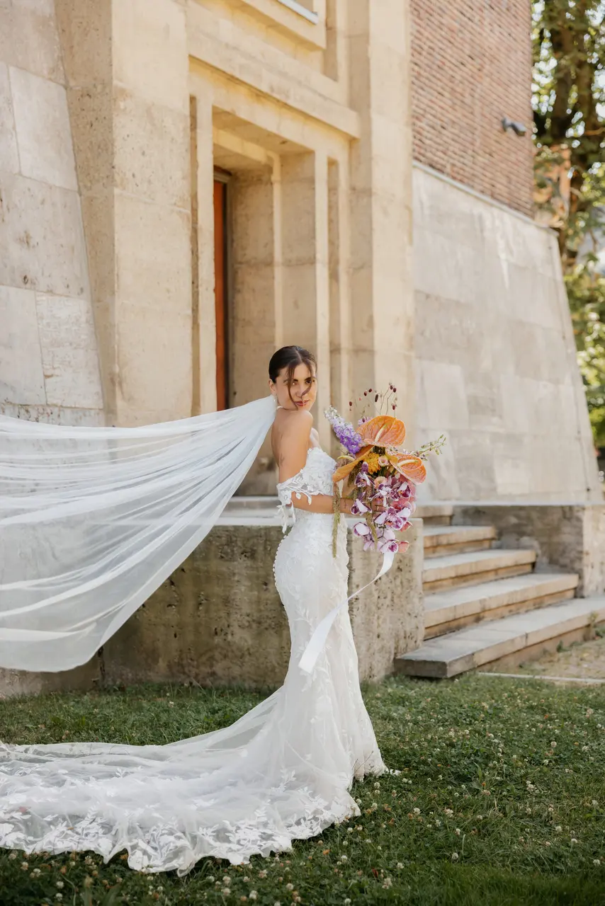 Neslihan & Calvin, Düsseldorf dış çekimi — kare 25