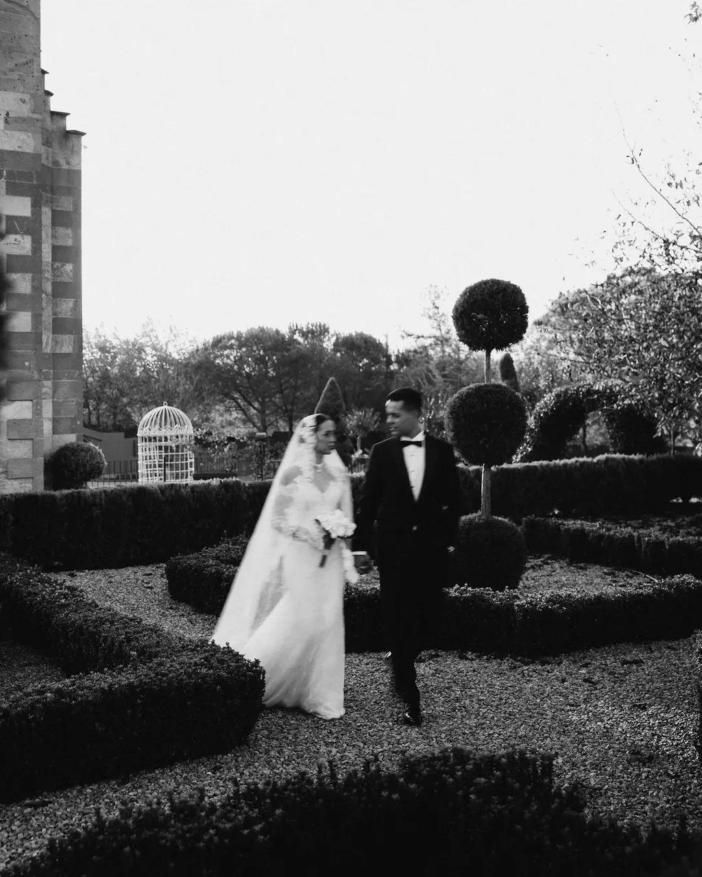 Neslihan & Emre, Rose's Event Kurtköy dış çekimi — kare 7