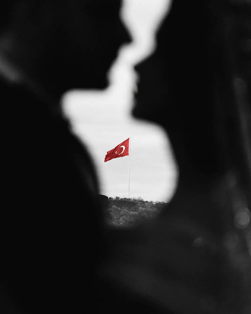 Sedanur & Uygur, Bosphorus Palace Hotel dış çekimi — kare 14