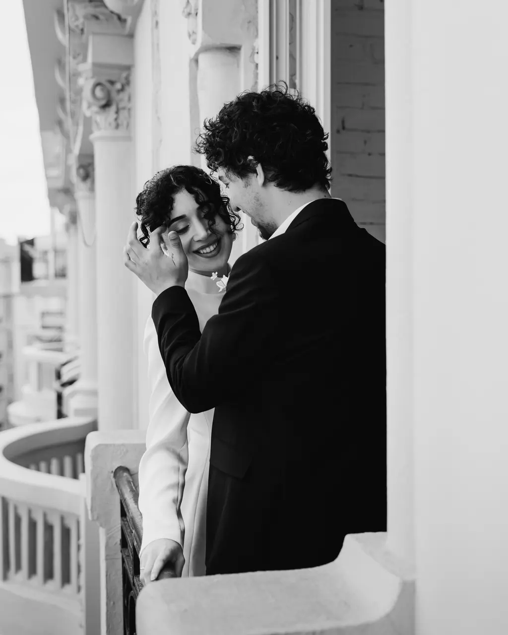Sinem & Emre, Zarif Studio studio session — frame 13