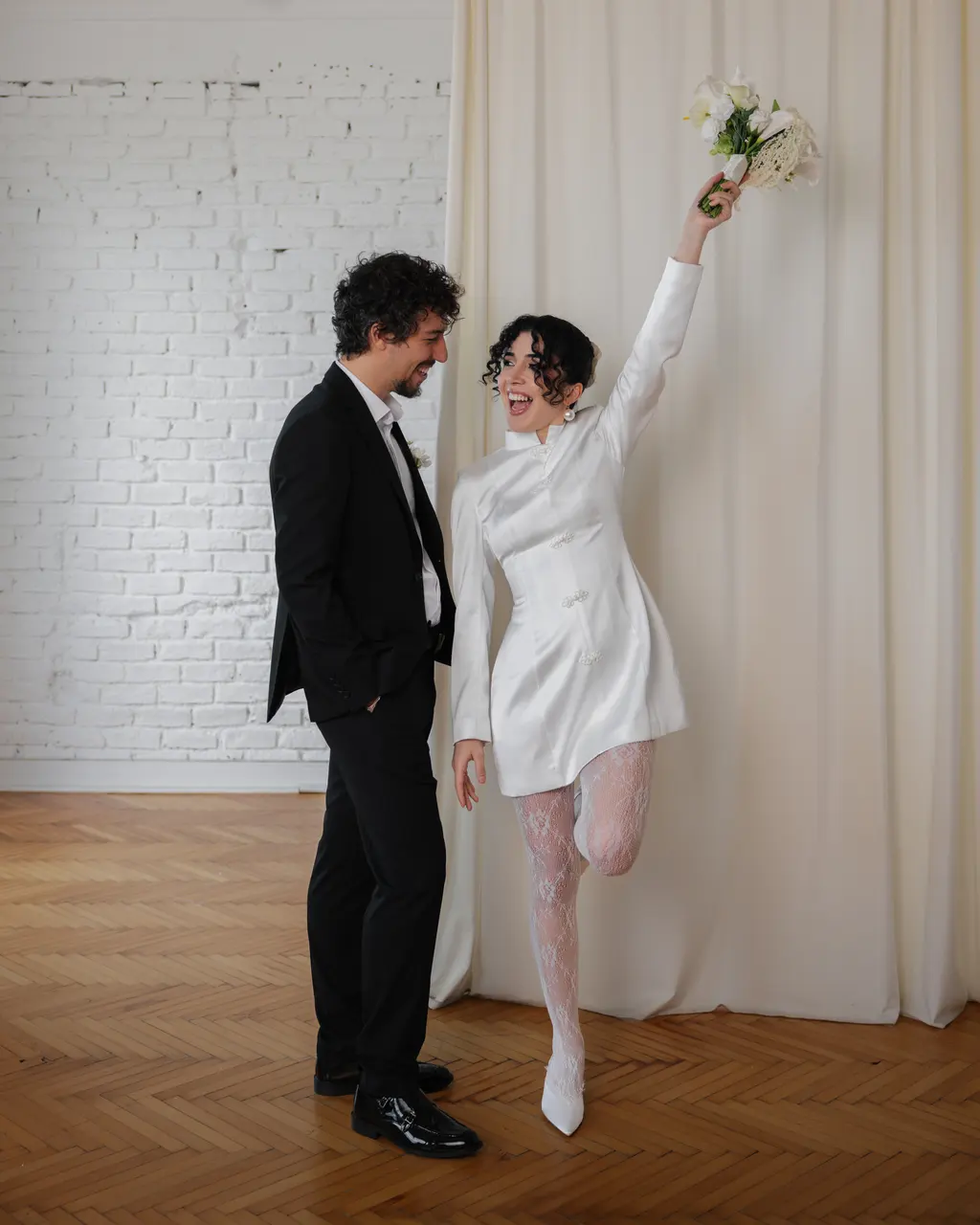 Sinem & Emre, Zarif Studio studio session — frame 15