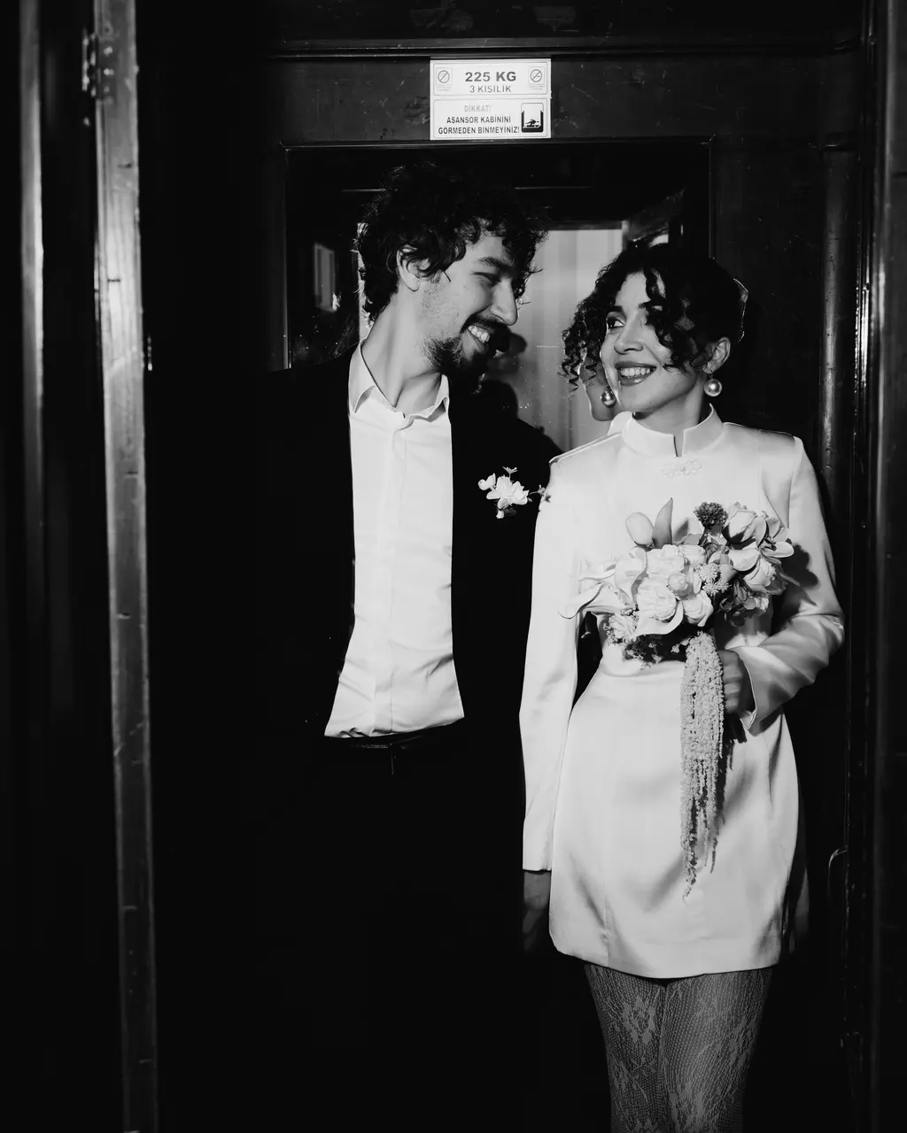Sinem & Emre, Zarif Studio studio session — frame 21