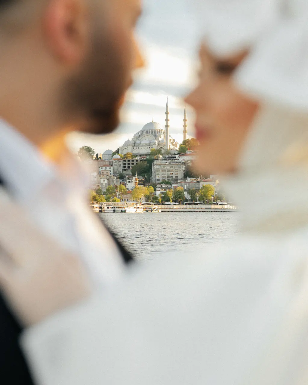 Yaren & Selçuk, İstanbul dış çekimi — kare 16